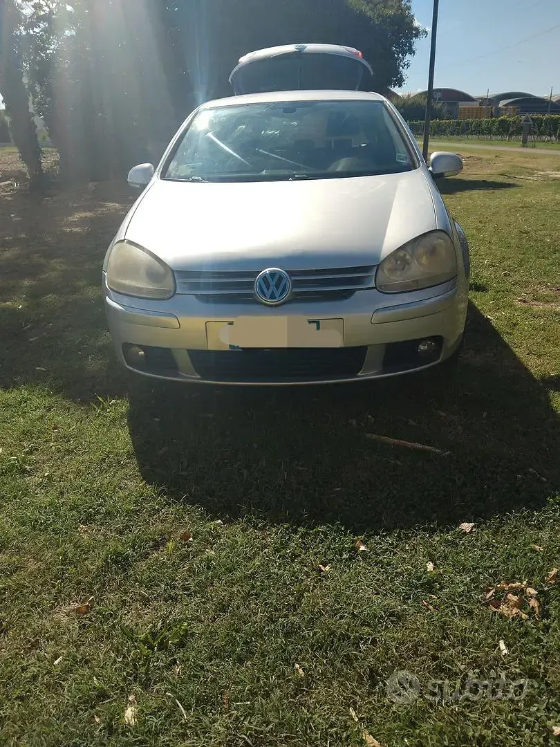 Usata VW Golf IV 105 CV (77 kW) 2006 Grigio Berlina