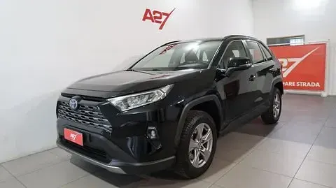 Begagnad Toyota RAV4 Hybrid Business Edition 218 HK (160 kW) 2022 Svart SUV