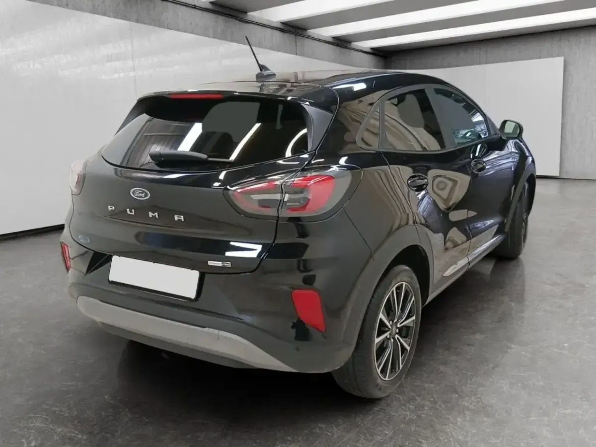 Usata Ford Puma Titanium 125 CV (91 kW) 2022 Nero SUV