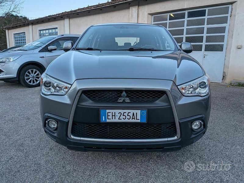 Usata Mitsubishi ASX Invite 150 CV (110 kW) 2016 Grigio SUV