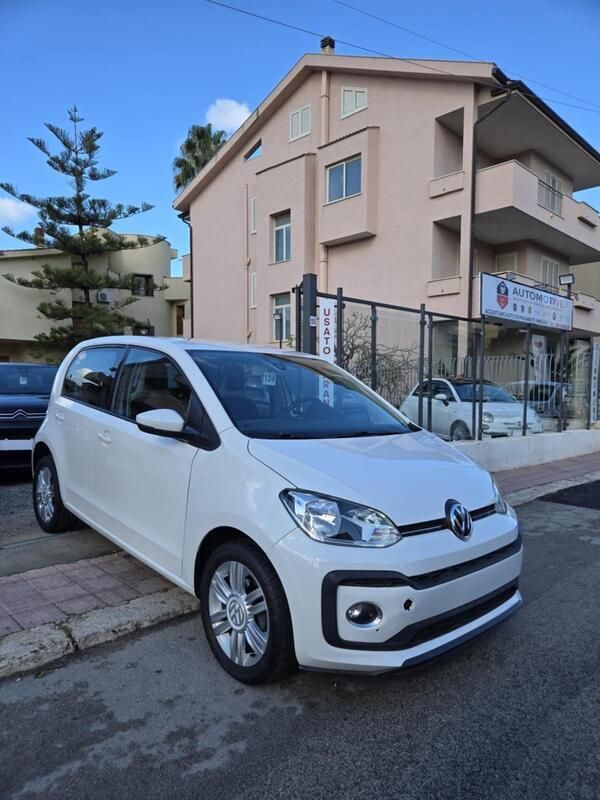 Usata VW up! high up! 90 CV (66 kW) 2017 Bianco Utilitaria