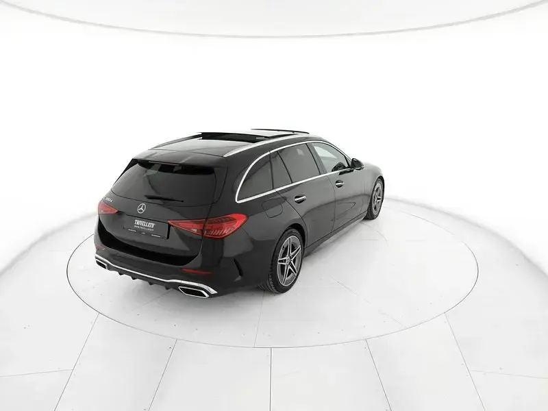Usata Mercedes 300 Premium 265 CV (194 kW) 2022 Nero Station wagon