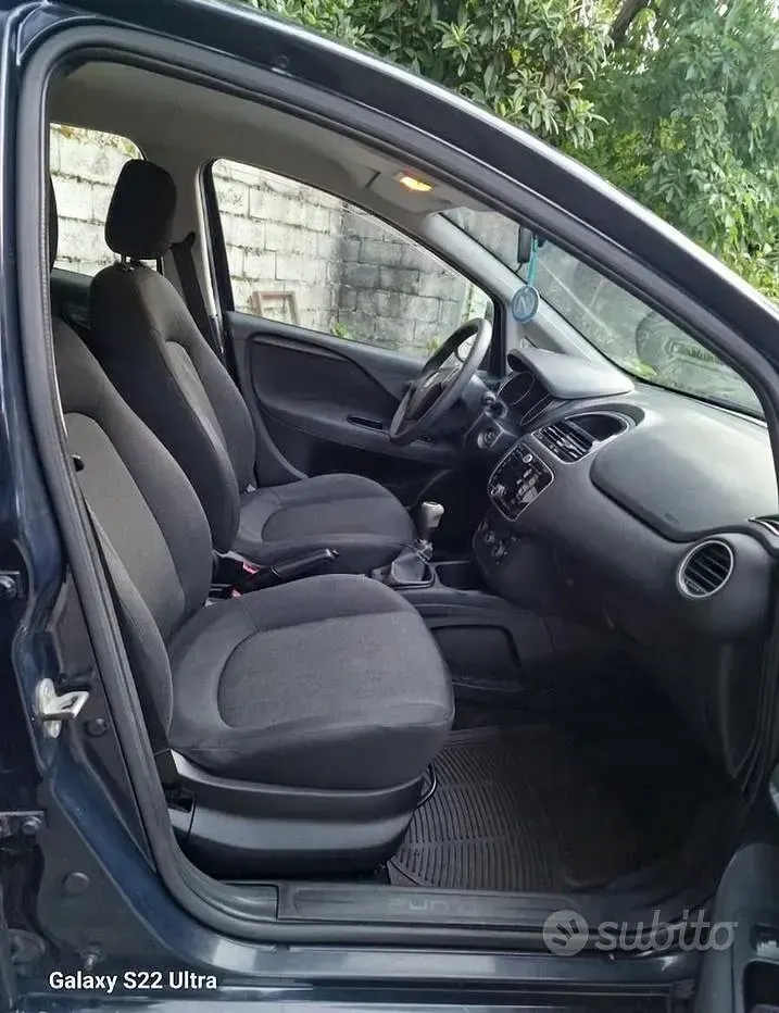 Usata Fiat Punto Evo Street 75 CV (55 kW) 2014 Bluazzurro Utilitaria