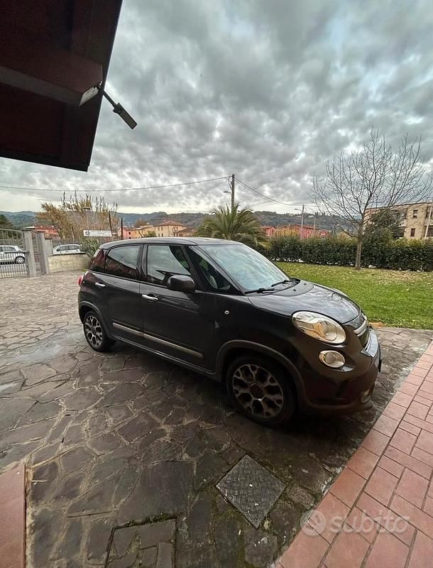 Usata Fiat 500L Trekking 95 CV (69 kW) 2016 Grigio Monovolume