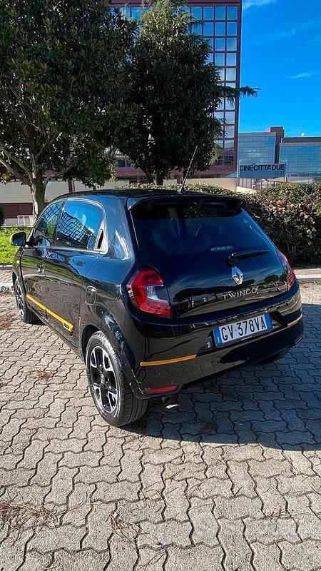 Usata Renault Twingo Intens 95 CV (69 kW) 2019 Nero Utilitaria