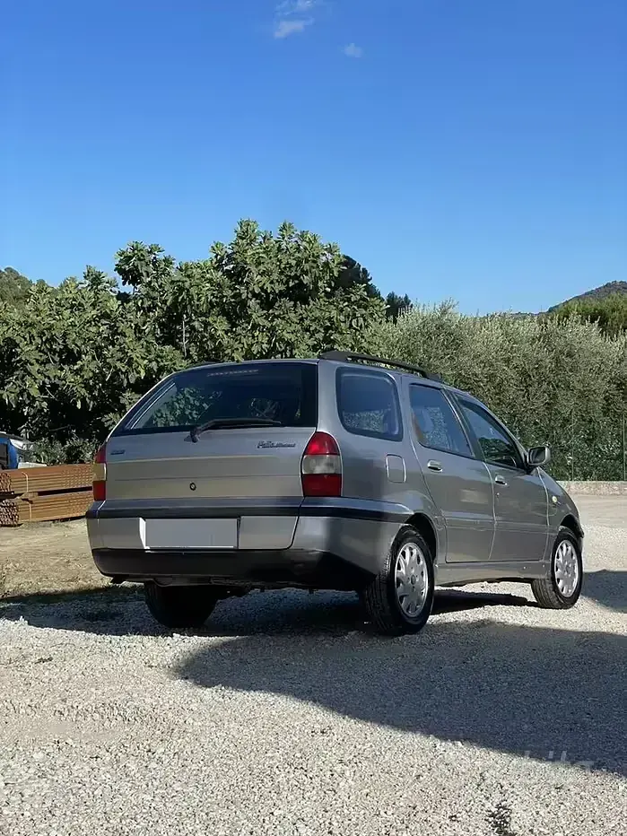 Usata Fiat Palio 69 CV (50 kW) 1999 Nero Station wagon