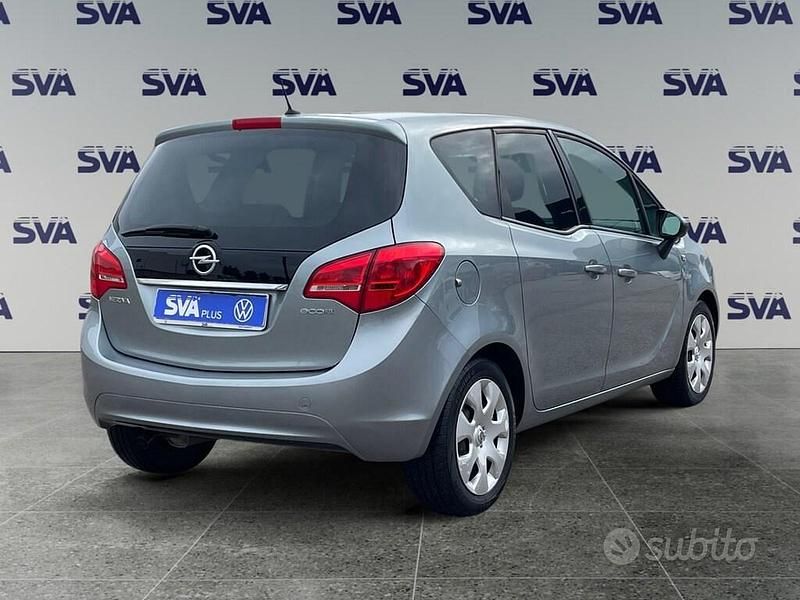 Usata Opel Meriva 95 CV (69 kW) 2012 Grigio Monovolume