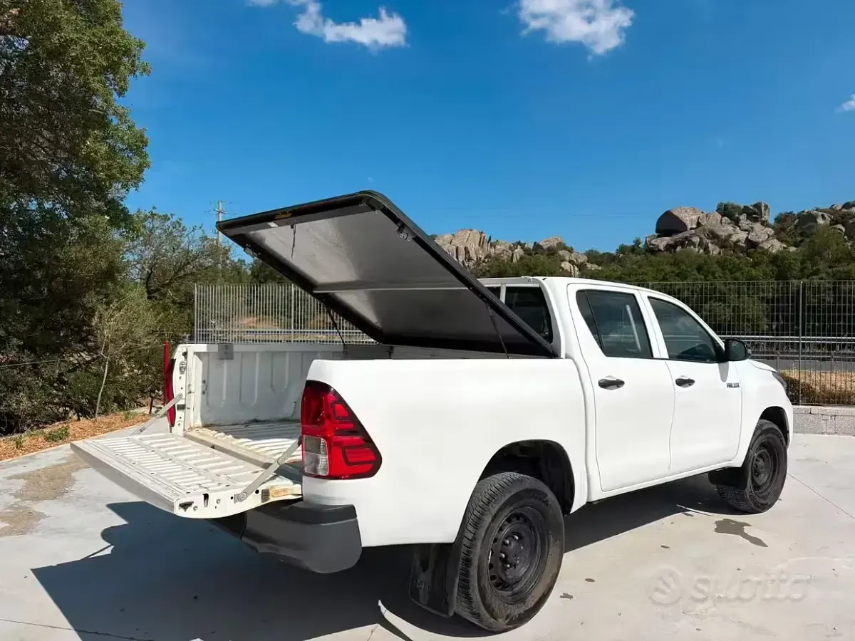 Usata Toyota HiLux 150 CV (110 kW) 2021 Pick-up