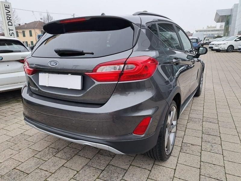 Usata Ford Fiesta Active 85 CV (62 kW) 2018 Grigio Utilitaria