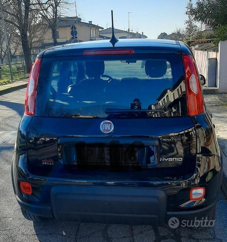 Usata Fiat Panda 70 CV (51 kW) 2023 Nero Utilitaria