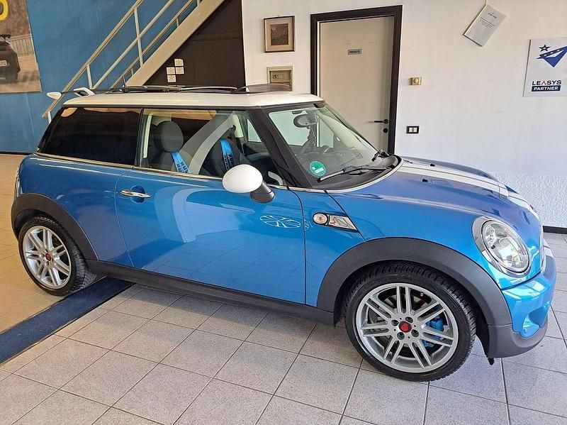 Usata Mini Cooper S 184 CV (135 kW) 2011 Blu/azzurro Utilitaria