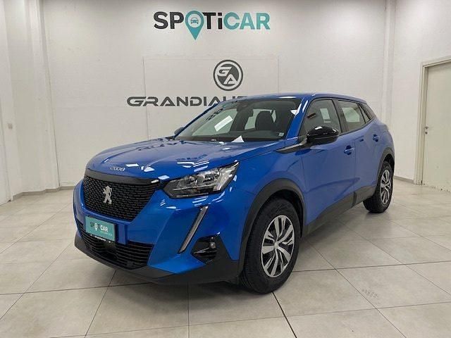 Usata Peugeot 2008 Active 102 CV (75 kW) 2022 Azzurro SUV