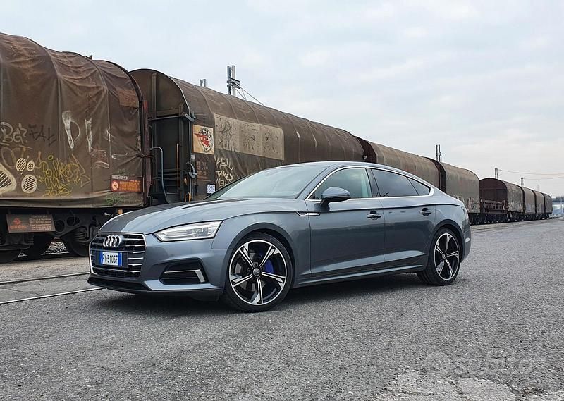 Grigio Usata 2018 Audi A5 Tre volumi | 19.900 € (Super prezzo) - Immagine 1/4