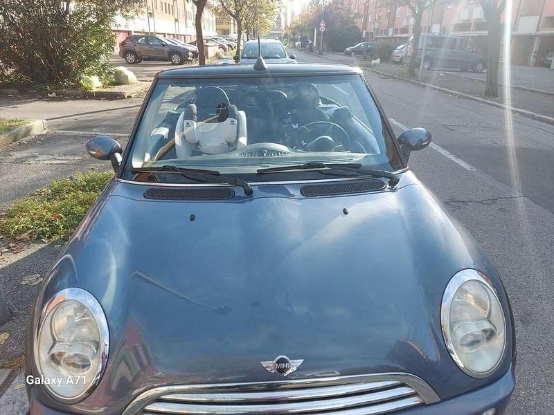 Usata Mini Cooper Cabriolet 116 CV (85 kW) 2006 Blu/azzurro Cabrio