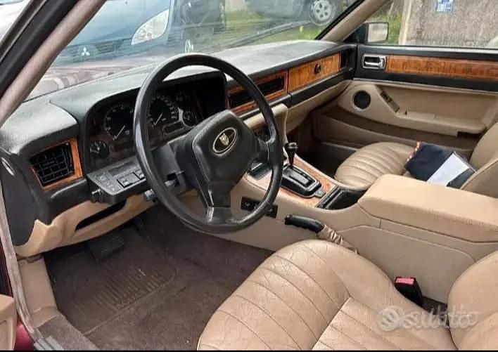 Usata Jaguar XJ 199 CV (146 kW) 1990 Rosso Berlina