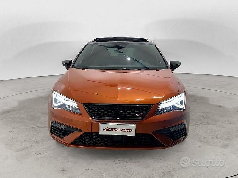 Usata Seat Leon CUPRA 300 CV (220 kW) 2018 Arancione Berlina