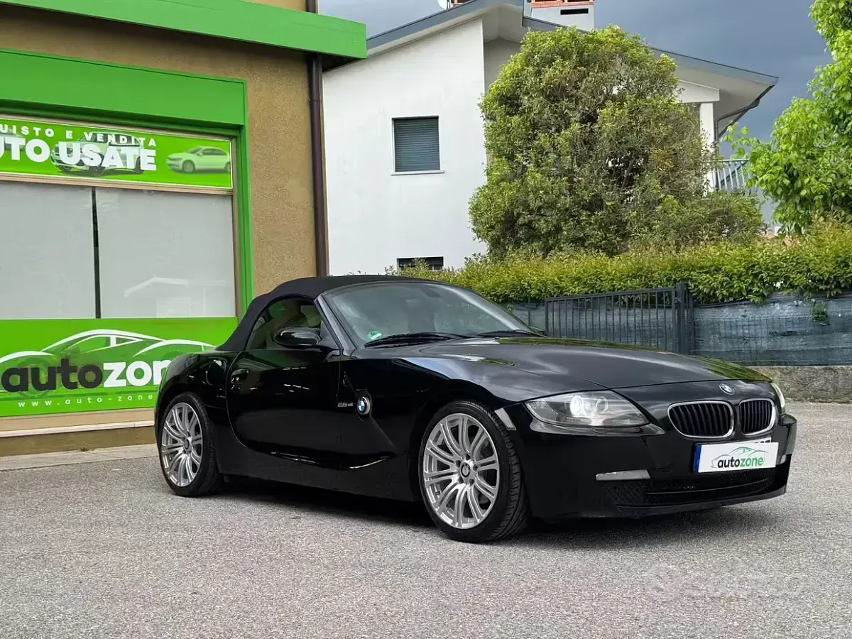 Usata BMW Z4 Efficient Dynamics 218 CV (160 kW) 2007 Nero Cabrio