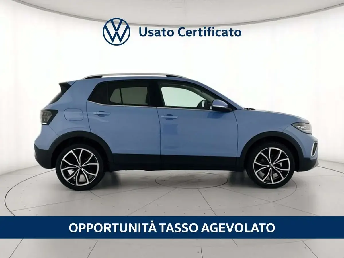 Usata VW T-Cross Style 116 CV (85 kW) 2024 Clear blue metallizzato SUV