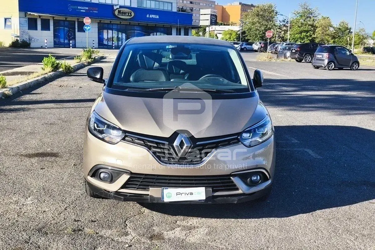 Usata Renault Scénic III Bose Edition 110 CV (80 kW) 2017 Marrone Monovolume
