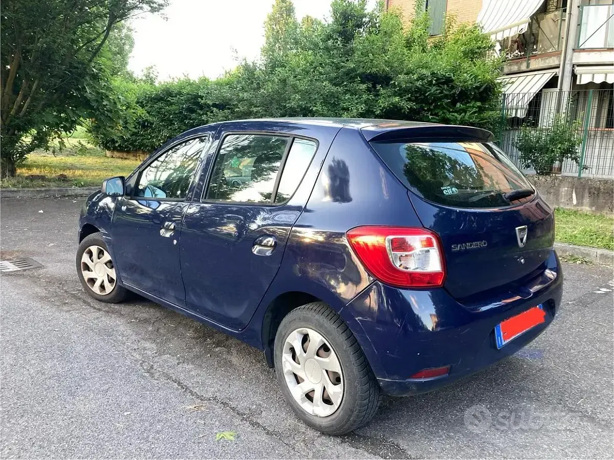 Usata Dacia Sandero 75 CV (55 kW) 2016 Blu Utilitaria