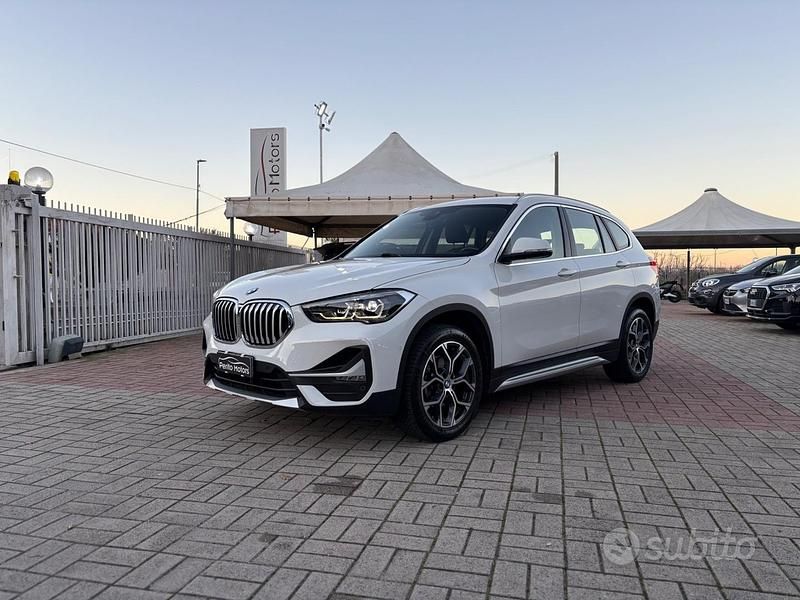Bianco Usata 2021 BMW X1 xLine SUV | 25.500 € (Buon prezzo) - Immagine 1/4