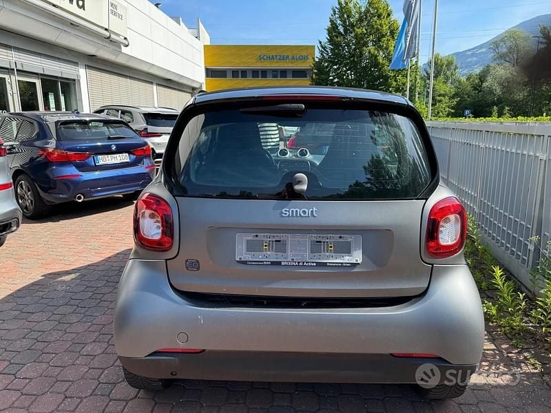Usata Smart ForTwo Electric Drive 60 kW (82 CV) 2021 Grigio Coupé