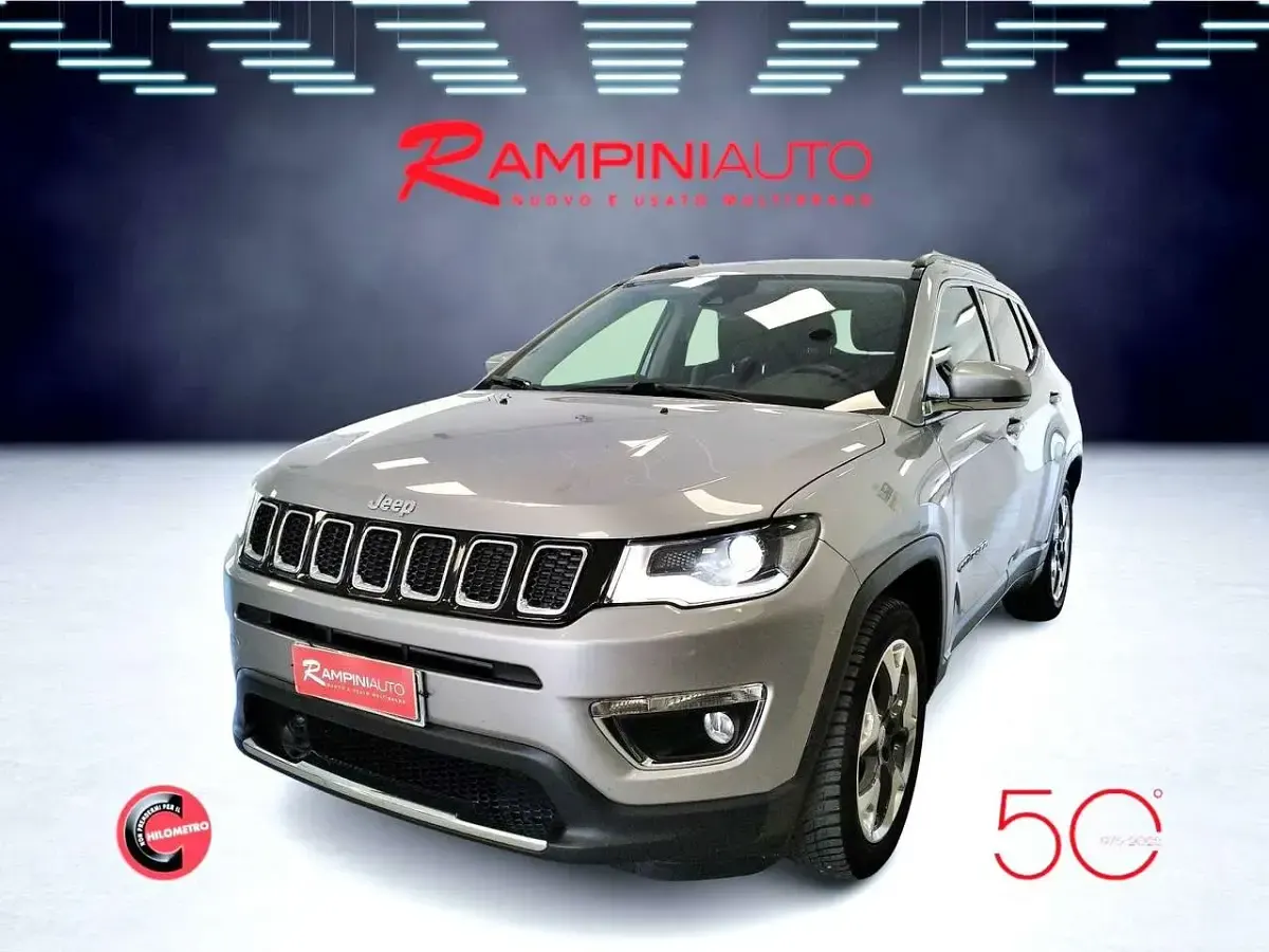 Usata Jeep Compass Limited 120 CV (88 kW) 2018 Argento SUV
