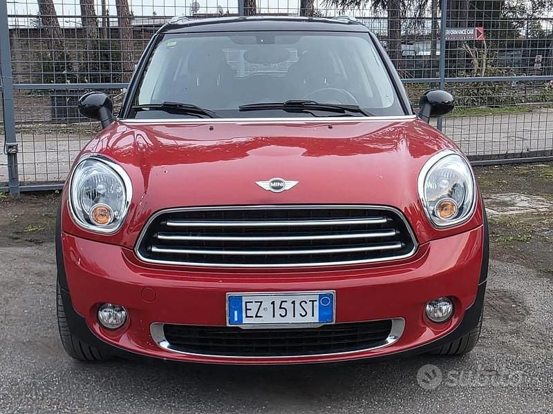 Usata Mini Cooper D Countryman 111 CV (81 kW) 2015 Rosso SUV