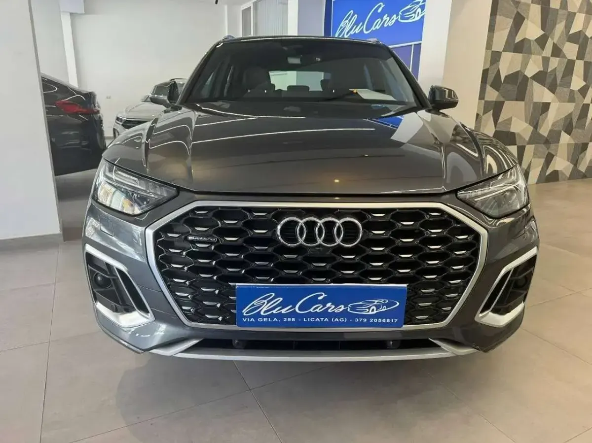 Usata Audi Q5 S-line plus 204 CV (150 kW) 2022 Grigio SUV