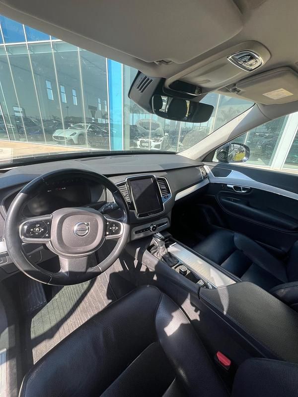 Usata Volvo XC90 Momentum 235 CV (172 kW) 2016 Blu SUV