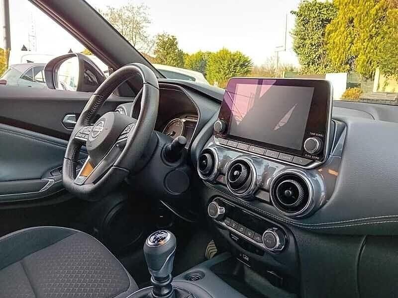 Usata Nissan Juke N-Connecta 117 CV (86 kW) 2021 Grigio SUV