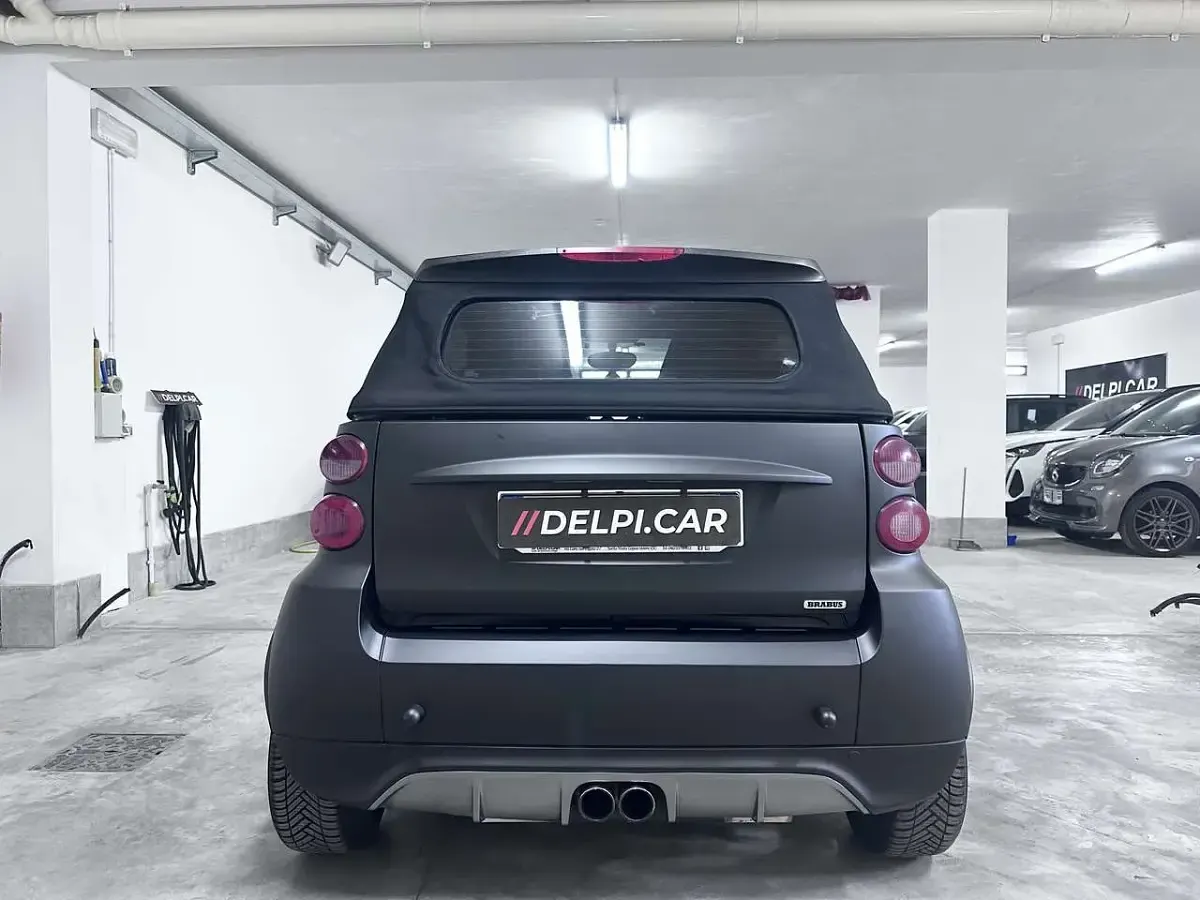 Usata Smart ForTwo Cabrio Brabus 98 CV (72 kW) 2010 Nero Cabrio