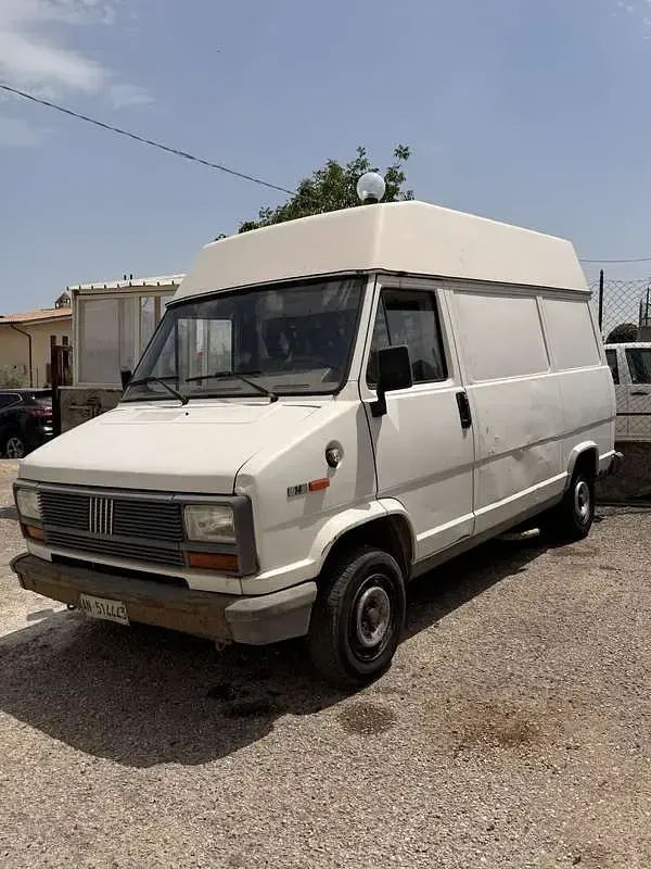Usata Fiat Ducato 94 CV (69 kW) 1990 Furgone