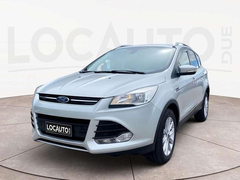 Usata Ford Kuga Titanium 150 CV (110 kW) 2016 Grigio SUV