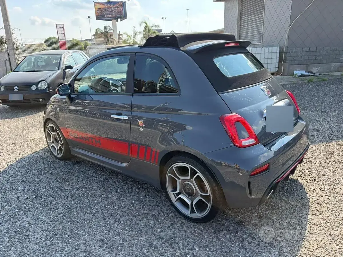 Usata Abarth 500C 145 CV (106 kW) 2016 Bluazzurro Cabrio