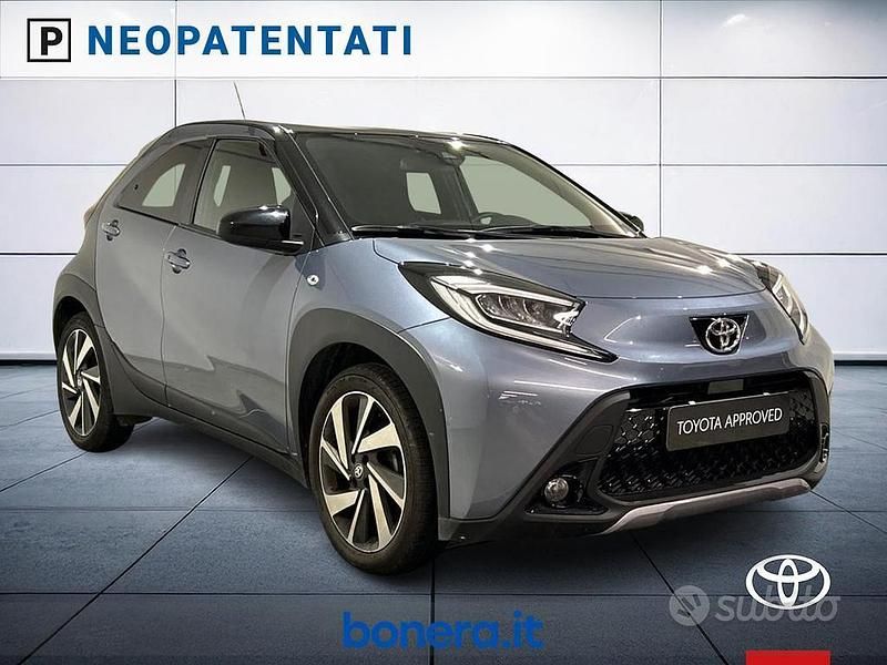 Usata Toyota Aygo X Lounge 72 CV (52 kW) 2024 Nero SUV