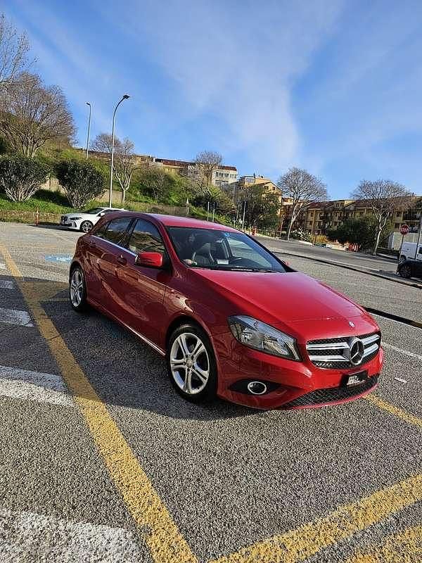 Usata Mercedes B180 Executive 109 CV (80 kW) 2016 Monovolume