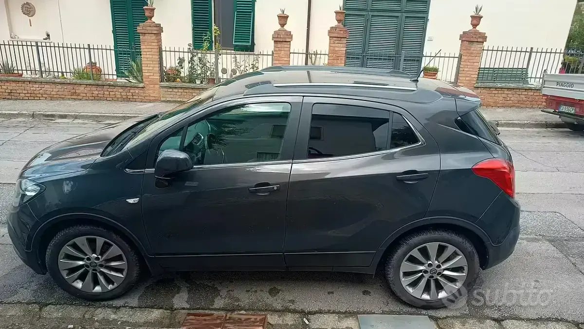 Usata Opel Mokka 140 CV (102 kW) 2015 Grigio SUV