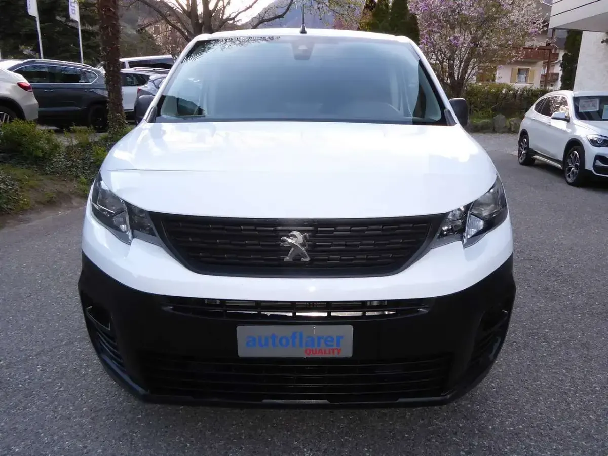 Usata Peugeot Partner 102 CV (75 kW) 2021 Bianco Monovolume