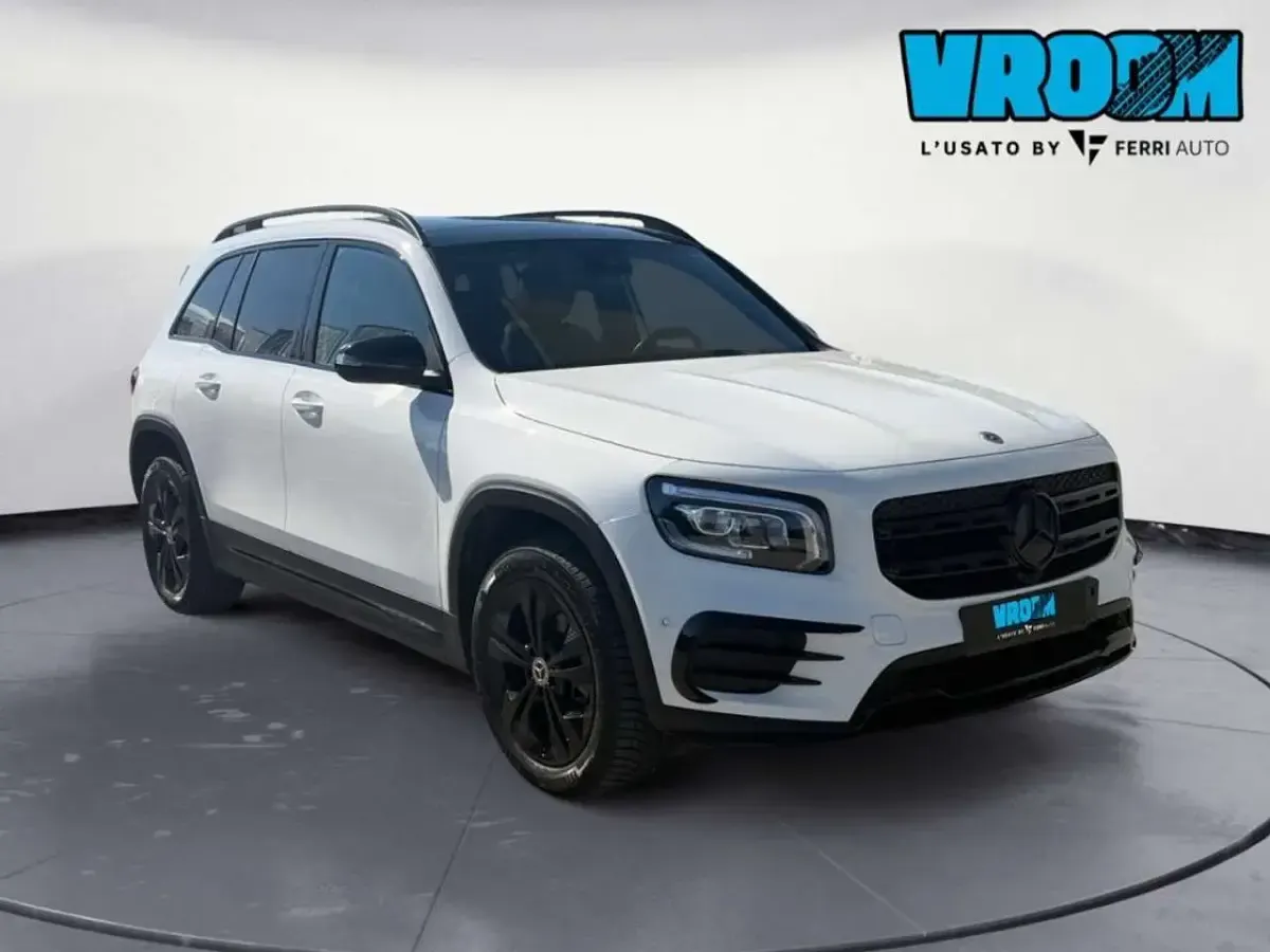 Usata Mercedes GLB200 Premium 150 CV (110 kW) 2022 Bianco SUV