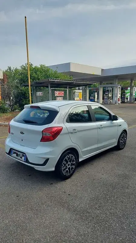 Usata Ford Ka Plus Cool & Connect 86 CV (63 kW) 2019 Utilitaria