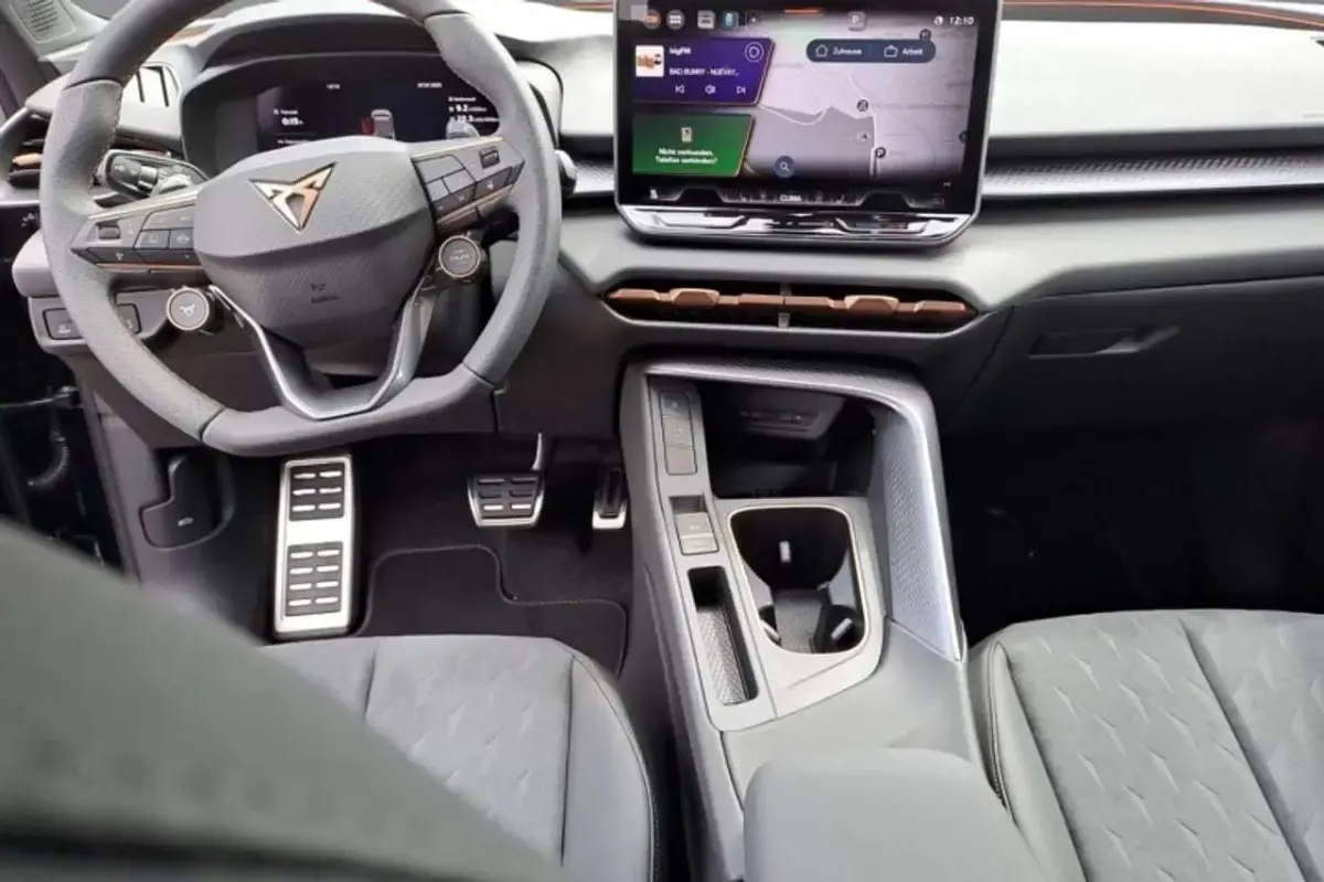 Usata Cupra Terramar VZ 272 CV (200 kW) 2025 Blu/azzurro SUV