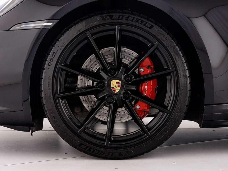 Usata Porsche 911 Carrera S 450 CV (330 kW) 2024 Nero