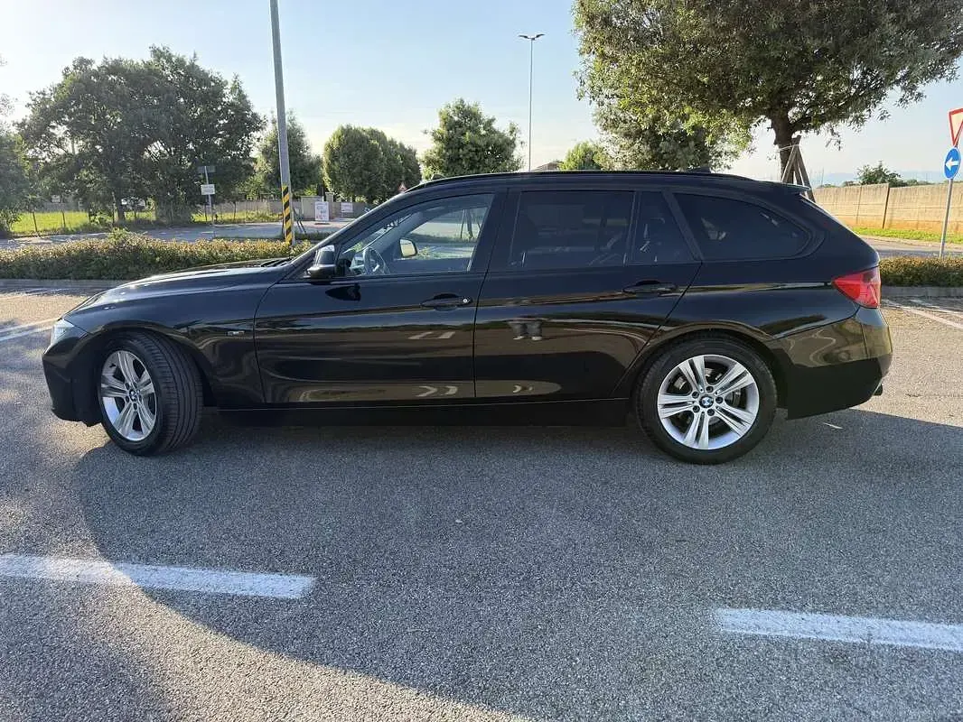 Usata BMW 318 Sport Line 143 CV (105 kW) 2013 Station wagon