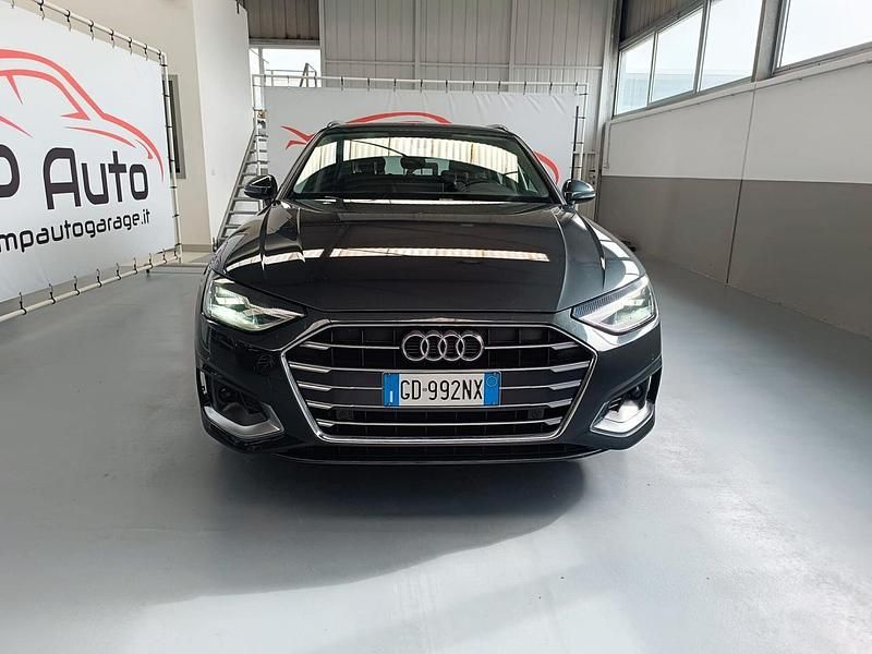 Usata Audi A4 Advanced 163 CV (119 kW) 2021 Grigio Station wagon