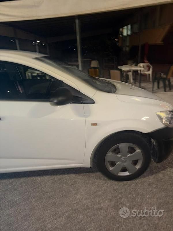 Usata Chevrolet Aveo 86 CV (63 kW) 2012 Berlina