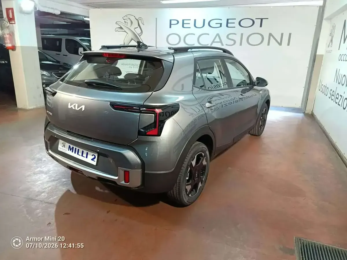 Nuova Kia Stonic Urban 101 CV (74 kW) 2026 Astro SUV