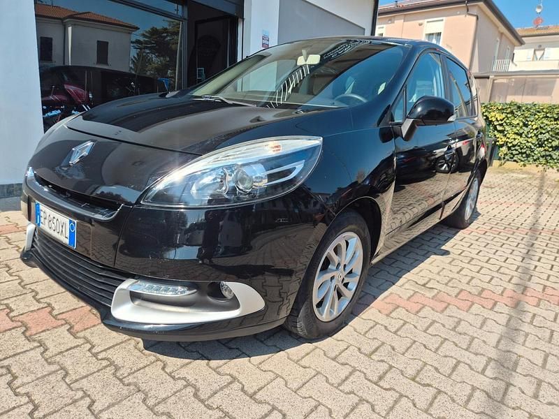 Usata Renault Scénic III XMOD 110 CV (80 kW) 2013 Nero Monovolume