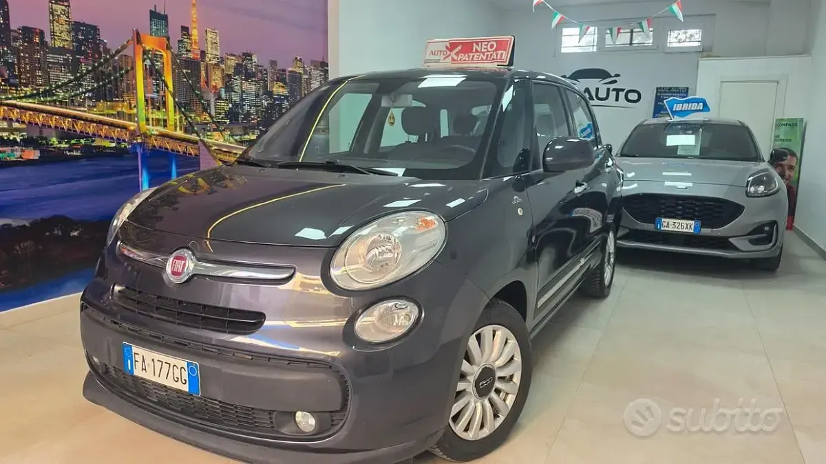 Usata Fiat 500L Lounge 84 CV (61 kW) 2015 Grigio Monovolume