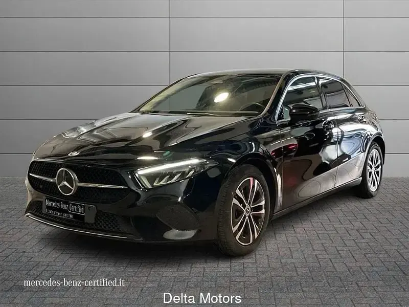 Usata Mercedes A180 Advanced 116 CV (85 kW) 2024 Utilitaria